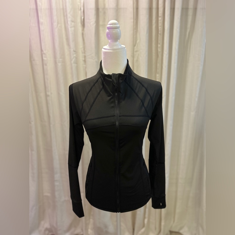 Black Full-Zip Athletic Jacket BBL Women’s 2XL